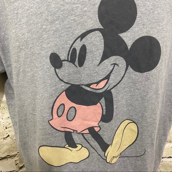 Disney Gray Black Mickey Mouse T Shirt - Picture 3 of 5
